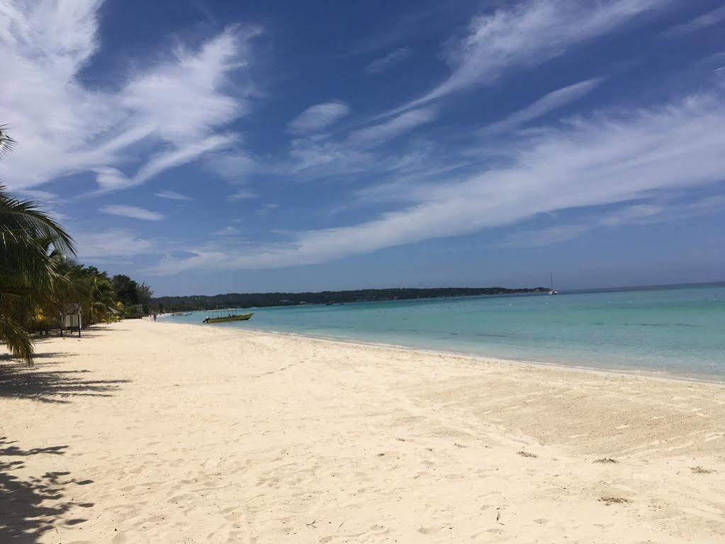 Judy House Cottages And Rooms Negril Exterior foto